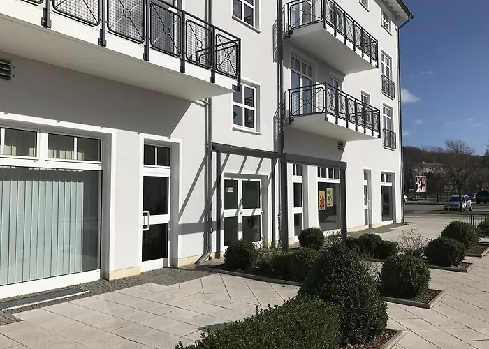 8 Im Haus Hühnergott *